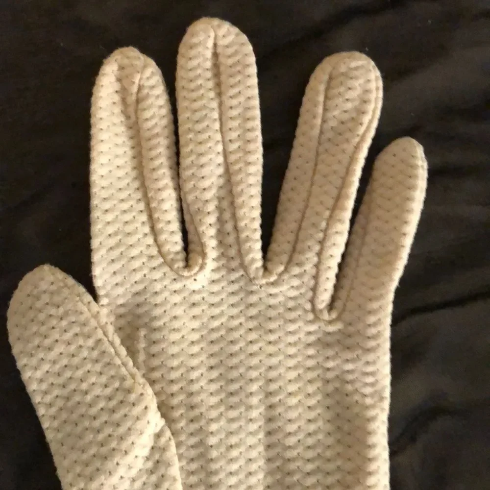 Vintage Off White Knit Ladies/Girls Gloves Small